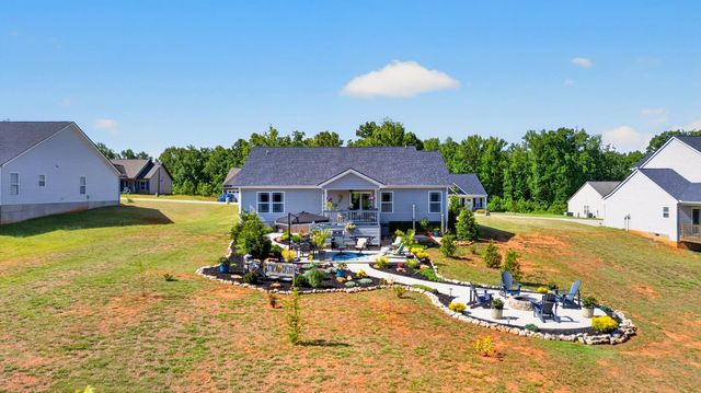156 Thorn Creek Dr, Gaffney, SC 29341
