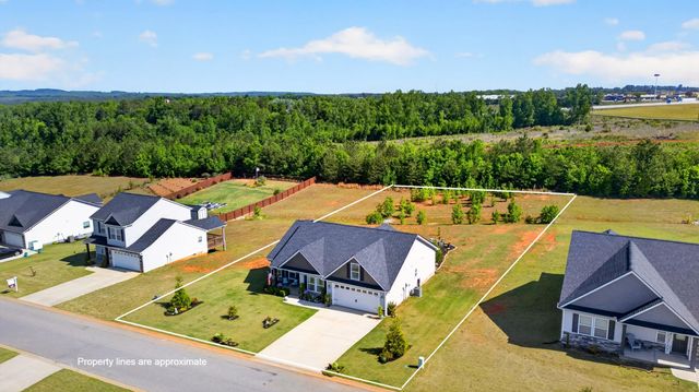 156 Thorn Creek Dr, Gaffney, SC 29341