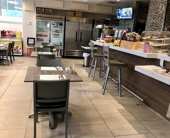 21200 The Point 403, Aventura, FL 33180