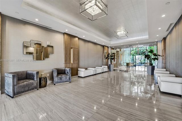 21200 The Point 403, Aventura, FL 33180