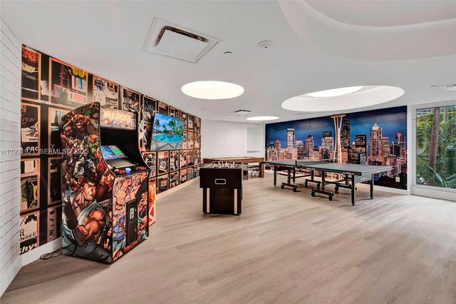 21200 The Point 403, Aventura, FL 33180