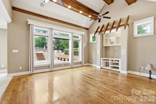 1104 Sawtooth Oak Lane, Belmont, NC 28012