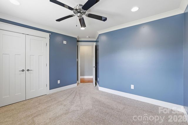 1104 Sawtooth Oak Lane, Belmont, NC 28012