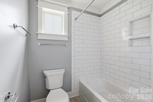 1104 Sawtooth Oak Lane, Belmont, NC 28012