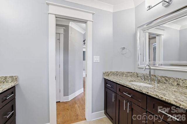 1104 Sawtooth Oak Lane, Belmont, NC 28012