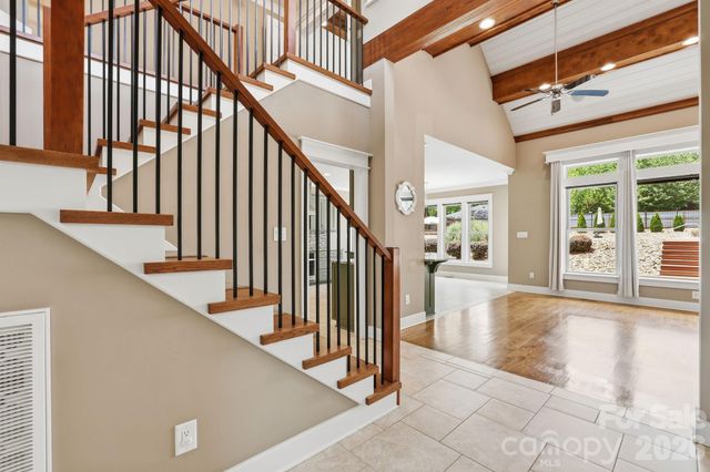 1104 Sawtooth Oak Lane, Belmont, NC 28012