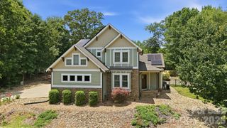 1104 Sawtooth Oak Lane, Belmont, NC 28012