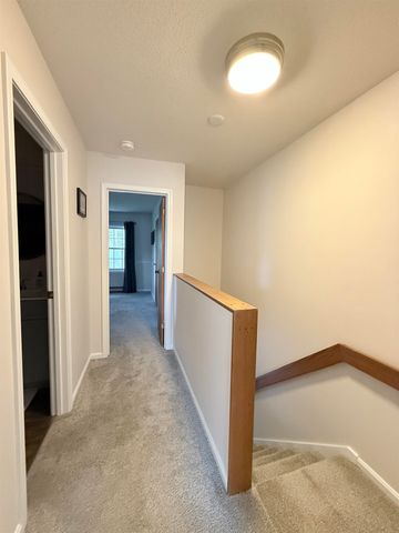 36 Brickyard Rd Unit 1, Essex Junction, VT 05452