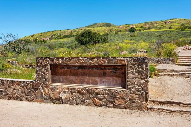 5704 Baltimore Dr. 304, La Mesa, CA 91942