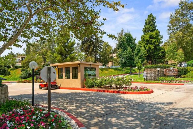 5704 Baltimore Dr. 304, La Mesa, CA 91942