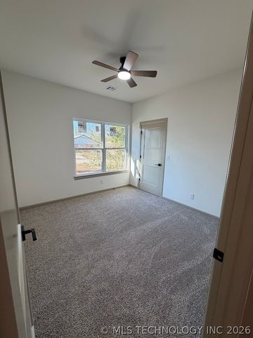 309 W Pecan Street, Coweta, OK 74429