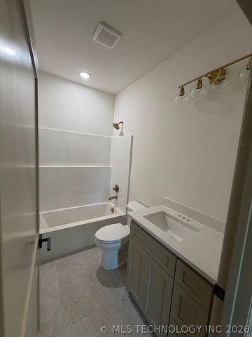 309 W Pecan Street, Coweta, OK 74429