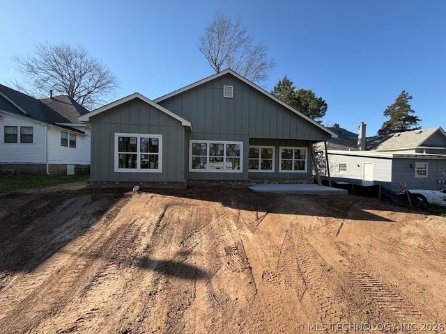 309 W Pecan Street, Coweta, OK 74429