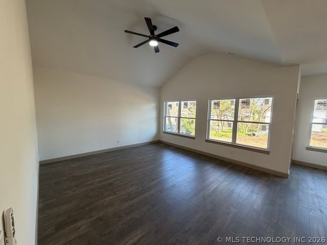 309 W Pecan Street, Coweta, OK 74429