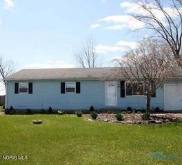 10917 Nelson Road, Bowling Green, OH 43402