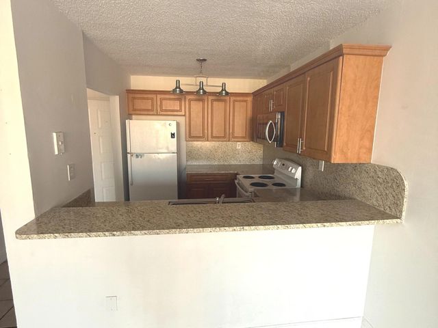 8075 NW 7th Street 402, Miami, FL 33126