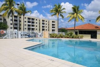 8075 NW 7th Street 402, Miami, FL 33126