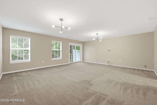 330 Princeton Court, Shrewsbury Boro, NJ 07702