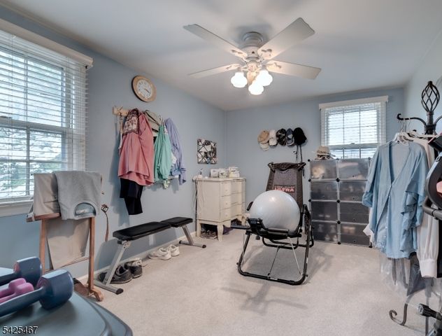27 Longacre Dr, Livingston Twp., NJ 07039