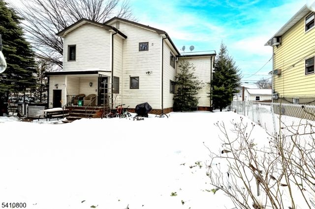 713 Dennis Pl, Linden City, NJ 07036