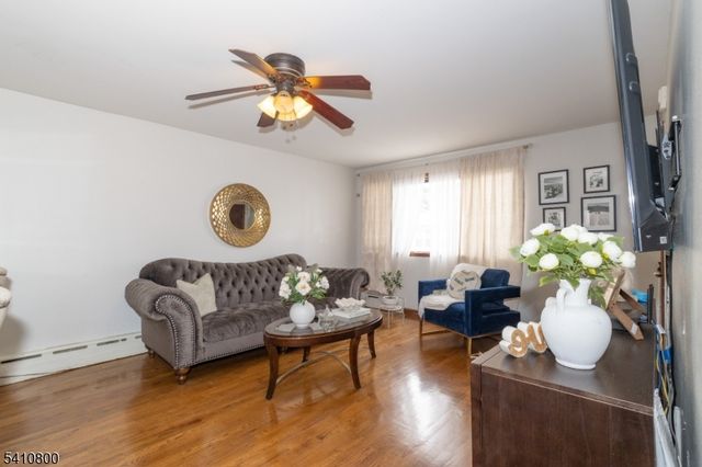 713 Dennis Pl, Linden City, NJ 07036