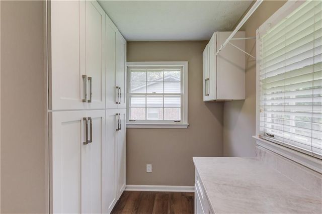 4461 S Roberts Drive, Sugar Hill, GA 30518