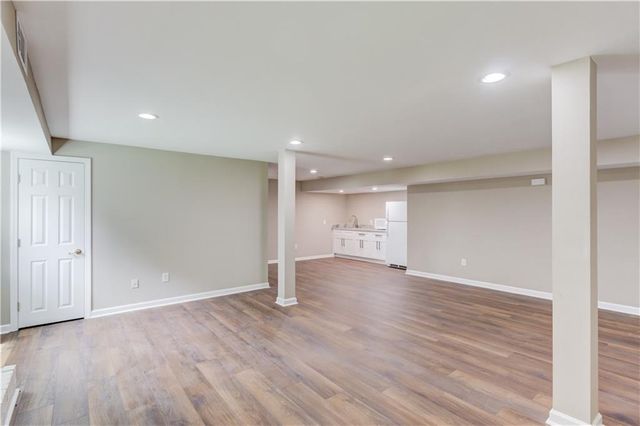 4461 S Roberts Drive, Sugar Hill, GA 30518