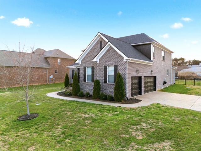 301 Goodwin Ln, Lebanon, TN 37087