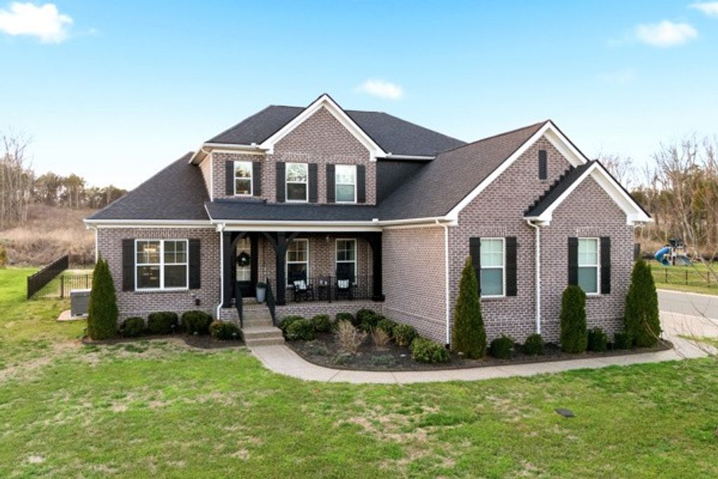 301 Goodwin Ln, Lebanon, TN 37087