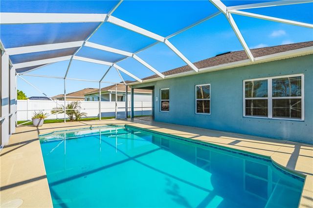 4213 Keeson Circle, Vero Beach, FL 32967