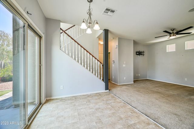 9406 S 33RD Drive, Laveen, AZ 85339