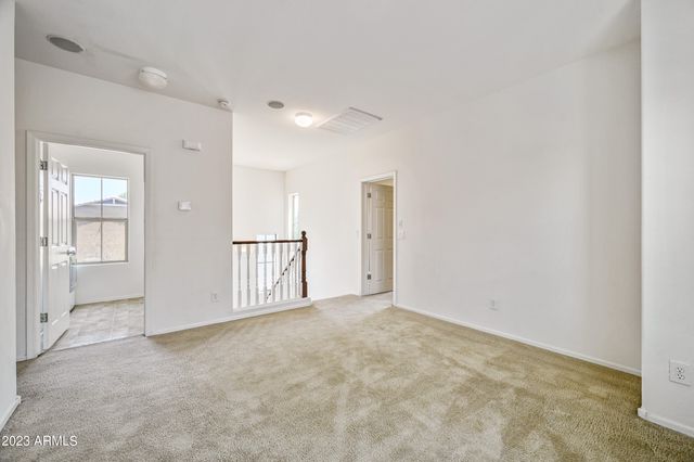 9406 S 33RD Drive, Laveen, AZ 85339