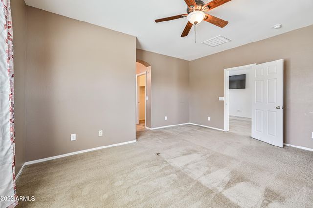 9406 S 33RD Drive, Laveen, AZ 85339