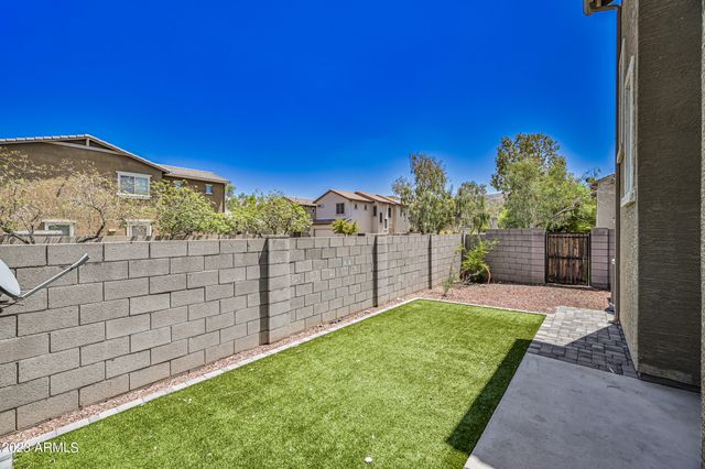 9406 S 33RD Drive, Laveen, AZ 85339