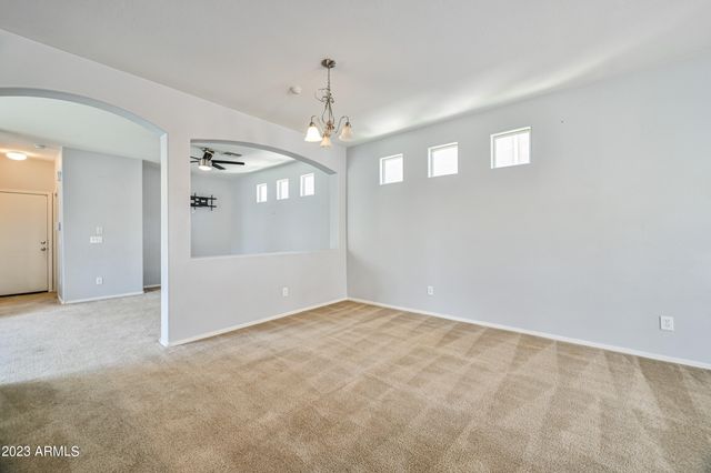 9406 S 33RD Drive, Laveen, AZ 85339