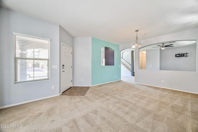 9406 S 33RD Drive, Laveen, AZ 85339