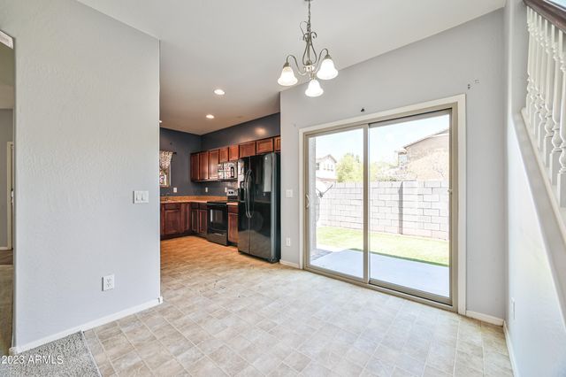 9406 S 33RD Drive, Laveen, AZ 85339