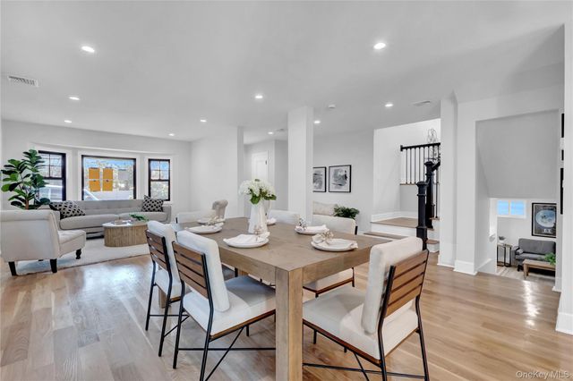 105 Radcliff Avenue, Port Washington, NY 11050