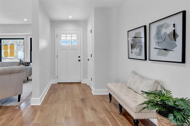 105 Radcliff Avenue, Port Washington, NY 11050