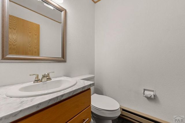 124 Scotland Rd Apt E, Pueblo, CO 81001