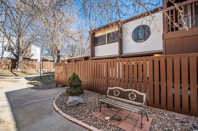 124 Scotland Rd Apt E, Pueblo, CO 81001