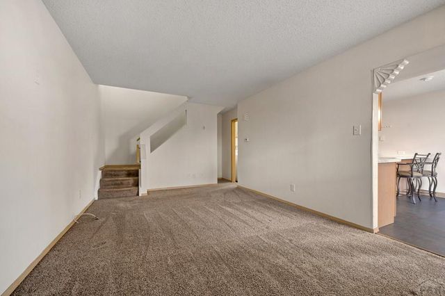 124 Scotland Rd Apt E, Pueblo, CO 81001