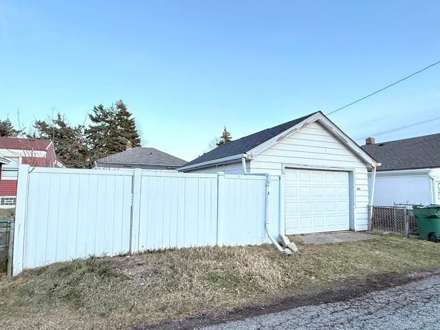 2606 Birch Avenue, Whiting, IN 46394