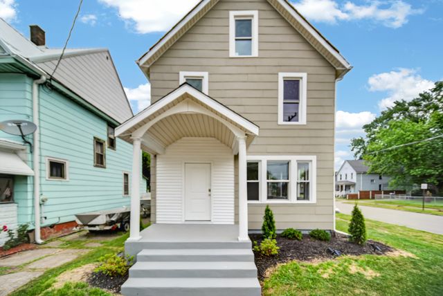 423 EAST Avenue, Erie, PA 16507