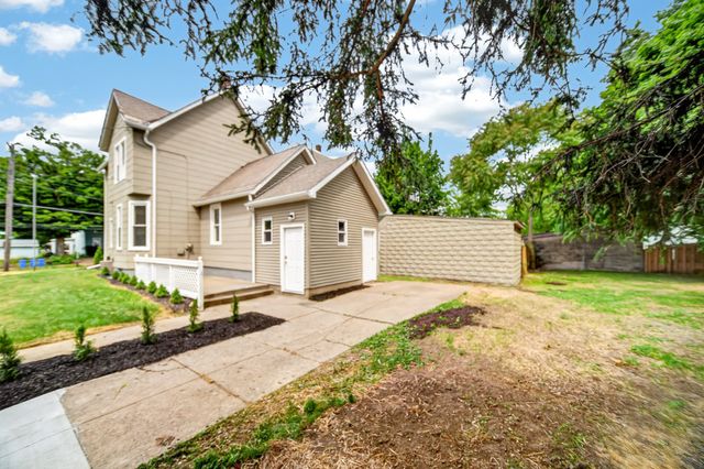 423 EAST Avenue, Erie, PA 16507