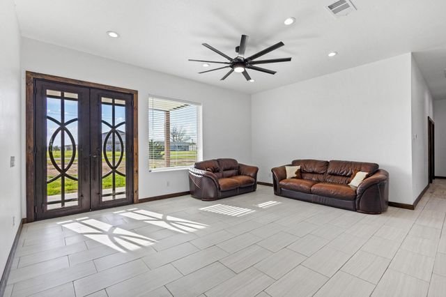 1706 County Road 35400, Sumner, TX 75486