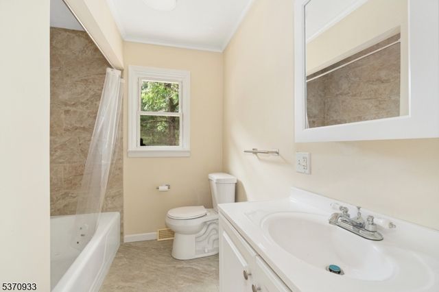 6 Union Rd, Wantage Twp., NJ 07461