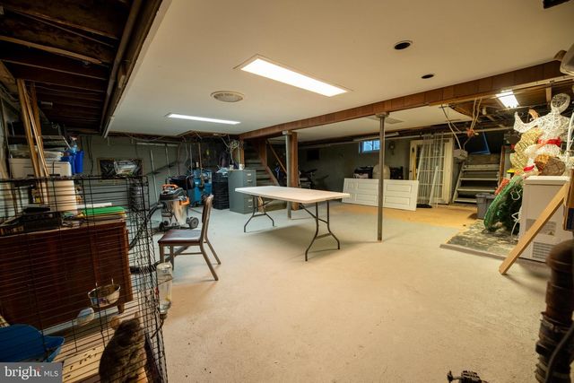 453 ROUTE 33 E, East Windsor, NJ 08520