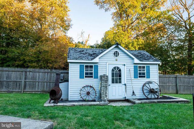 453 ROUTE 33 E, East Windsor, NJ 08520