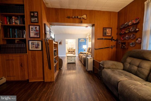 453 ROUTE 33 E, East Windsor, NJ 08520